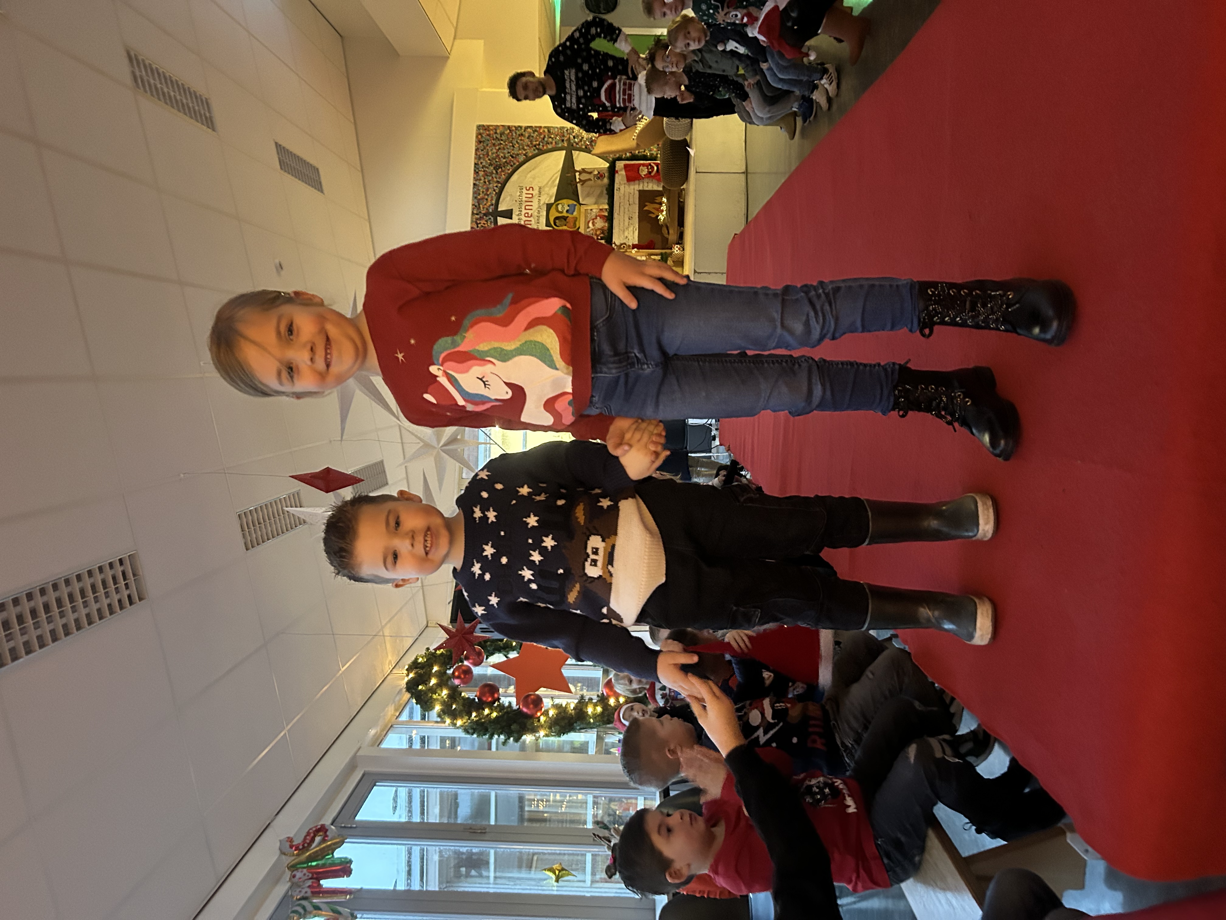 Kersttruienmodeshow 🎅 