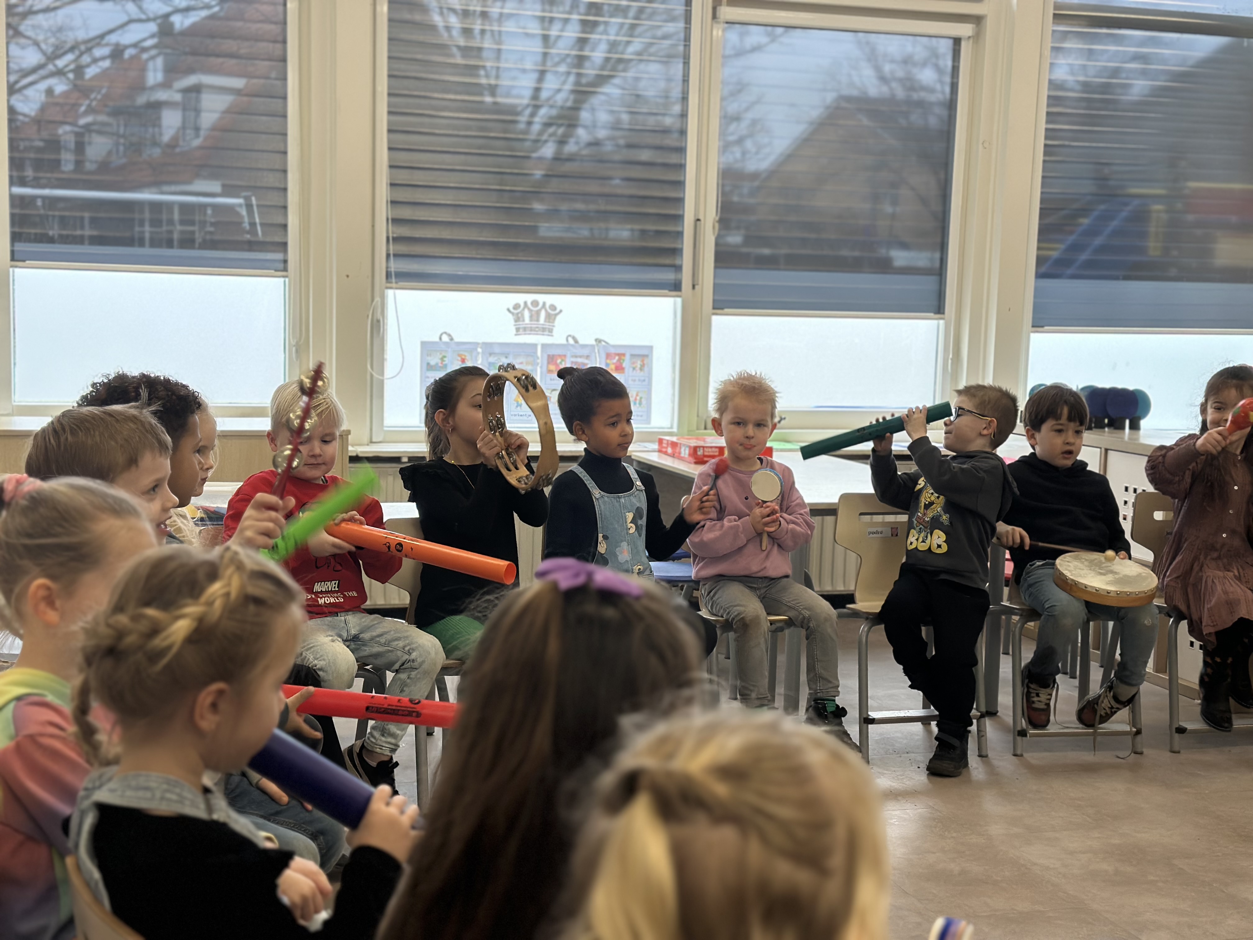 Muziekles en Kanjertraining